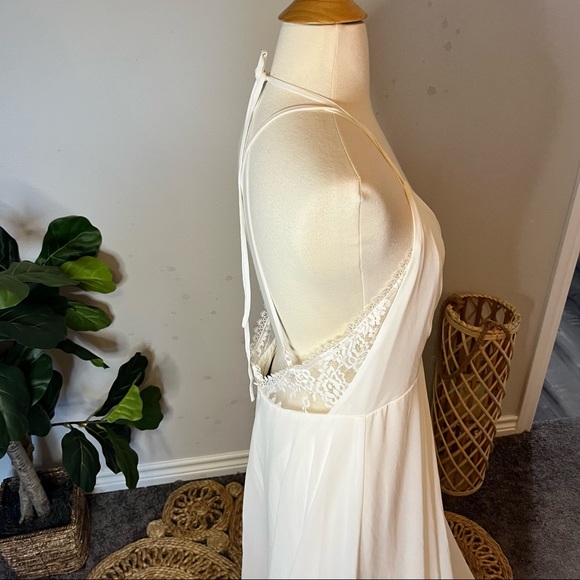 Sold Out LuLu’s Celebrate the Moment White Lace Maxi Dress Size XL - Picture 6 of 15